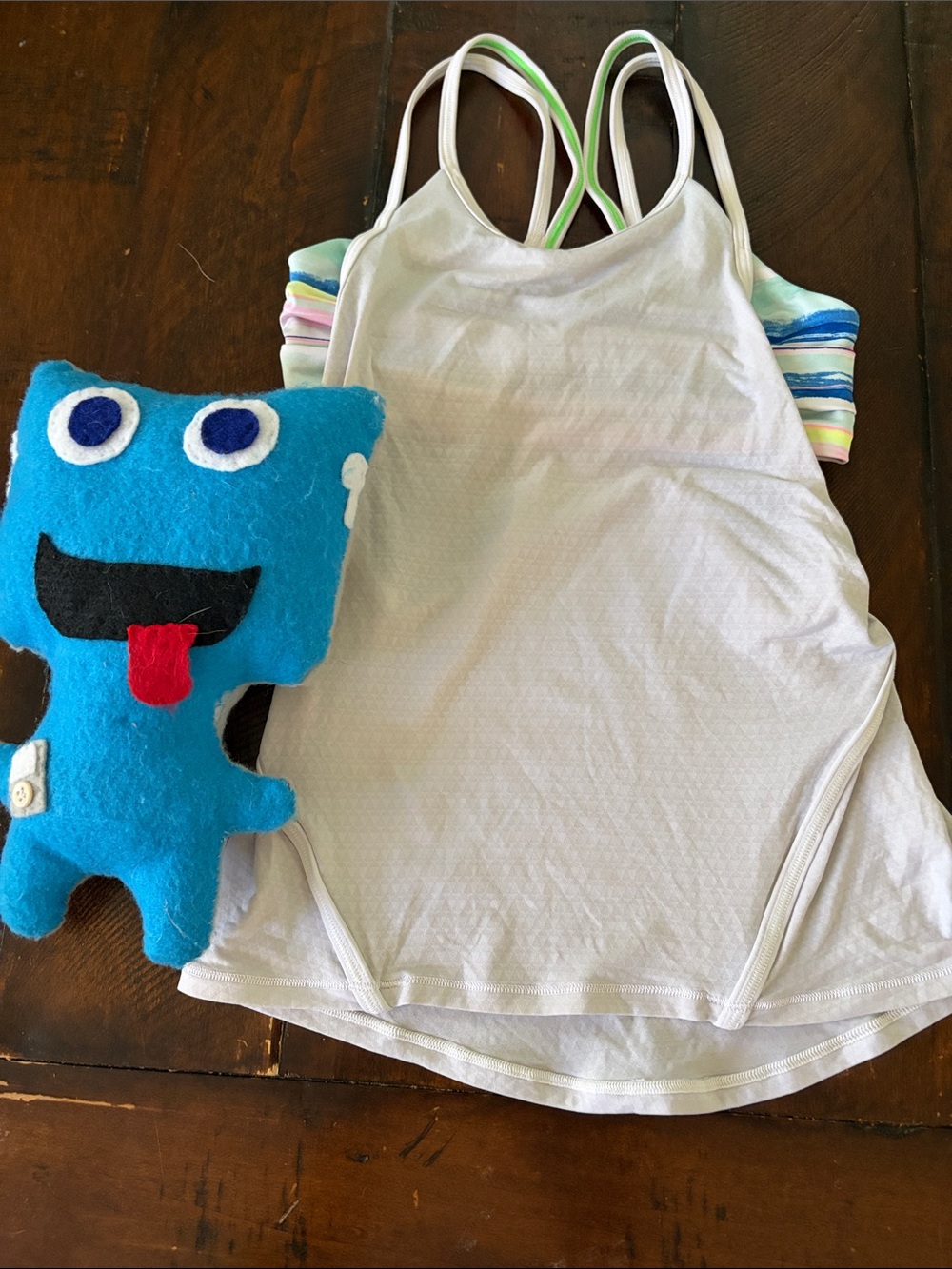 Ivivva by Lululemon Girls White Tank Top with Multicolor built in sports bra